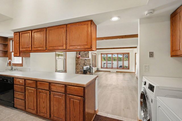 4621 S Long Lake Drive, Portage City, MI 49002