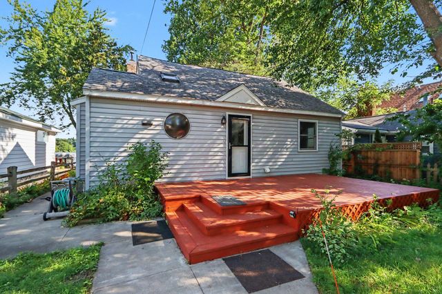 4621 S Long Lake Drive, Portage City, MI 49002