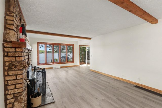 4621 S Long Lake Drive, Portage City, MI 49002