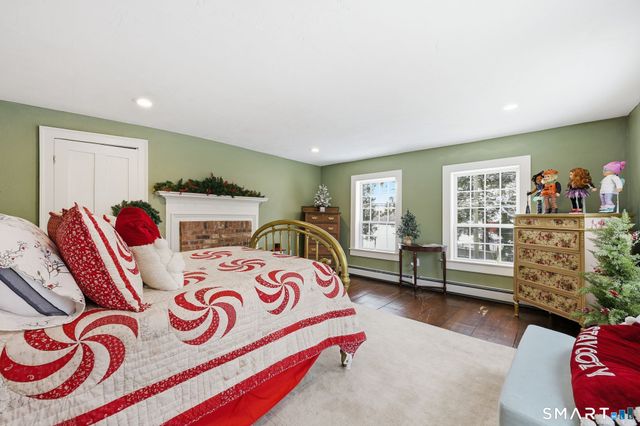 4 Perrin Road, Woodstock, CT 06281