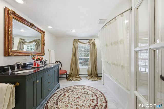 4 Perrin Road, Woodstock, CT 06281