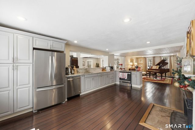 4 Perrin Road, Woodstock, CT 06281