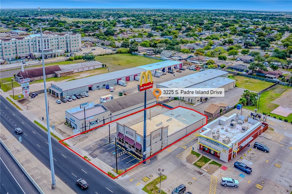 3225 S Padre Island Dr, Corpus Christi, TX 78415 — photo 2