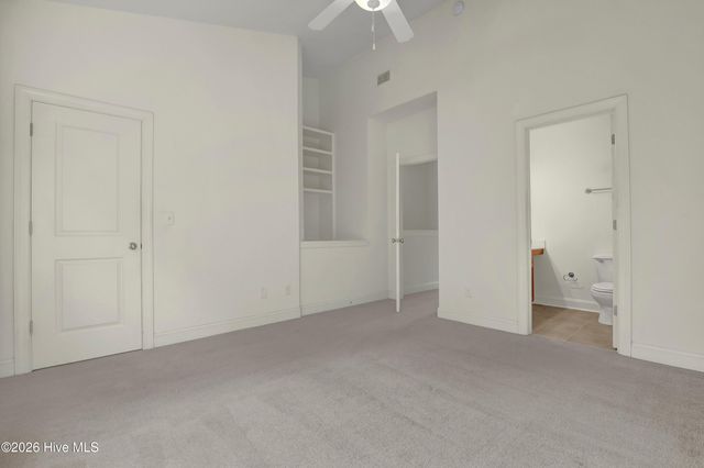 4816 Exton Park Loop, Castle Hayne, NC 28429