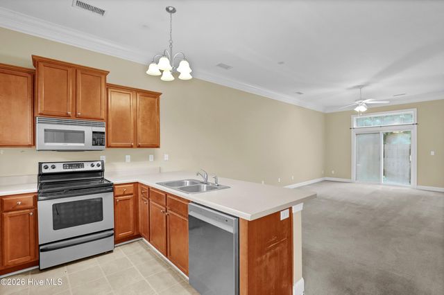 4816 Exton Park Loop, Castle Hayne, NC 28429