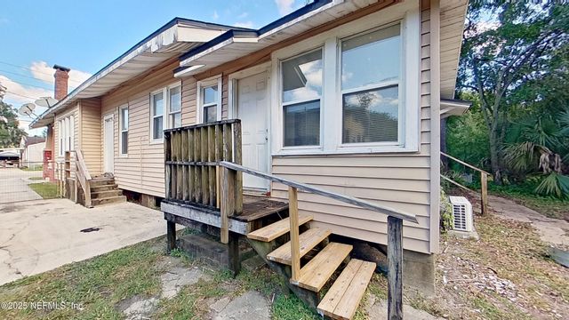 54 W 27TH Street, Jacksonville, FL 32206