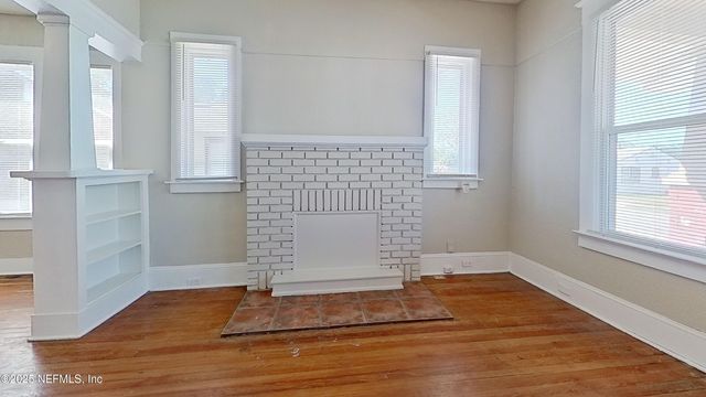 54 W 27TH Street, Jacksonville, FL 32206
