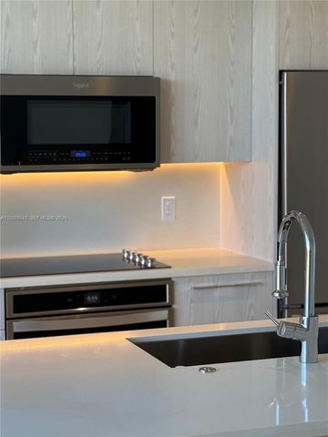2000 Metropica Way 901, Sunrise, FL 33323