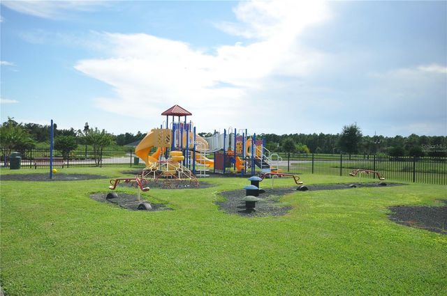 5512 LEWISHAM DRIVE, Davenport, FL 33837