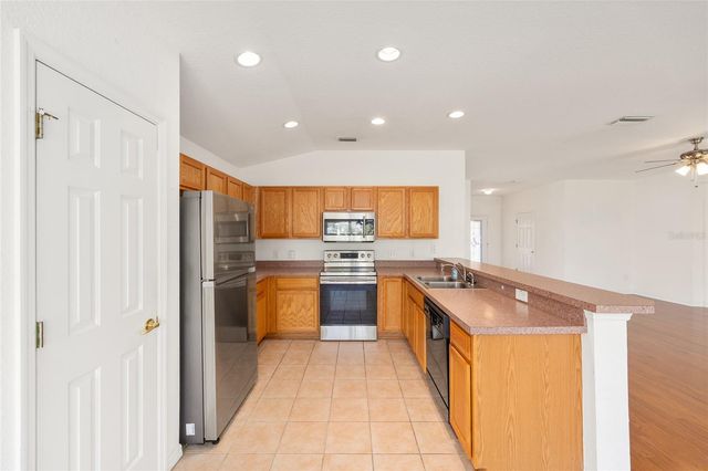 9210 SE 118TH LOOP, Summerfield, FL 34491