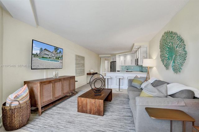 1936 S Ocean 21D, Hallandale Beach, FL 33009