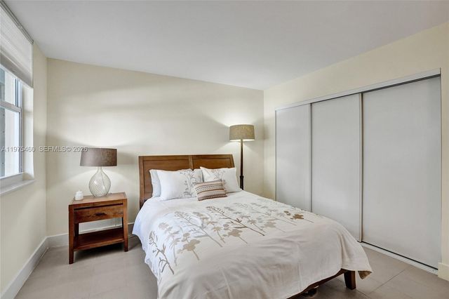 1936 S Ocean 21D, Hallandale Beach, FL 33009