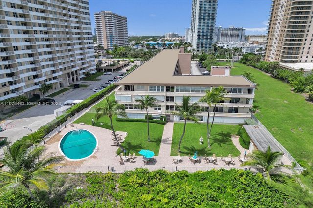 1936 S Ocean 21D, Hallandale Beach, FL 33009