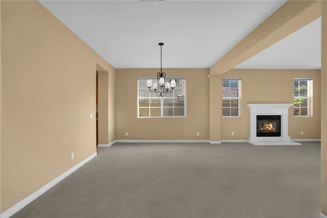 7 Plaza Valenza, Lake Elsinore, CA 92532