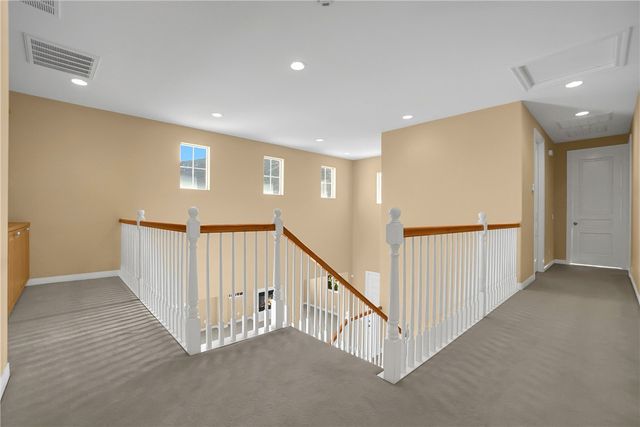 7 Plaza Valenza, Lake Elsinore, CA 92532