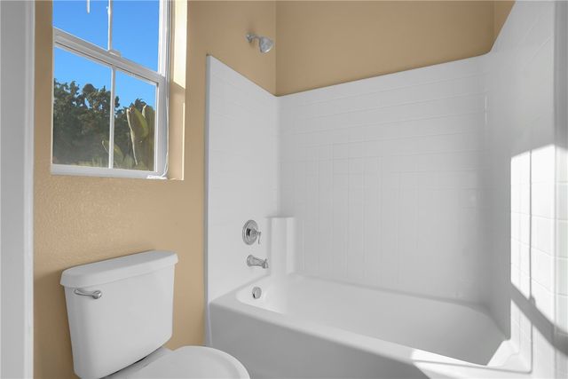 7 Plaza Valenza, Lake Elsinore, CA 92532