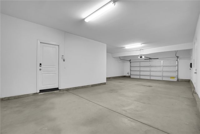 7 Plaza Valenza, Lake Elsinore, CA 92532