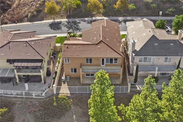 7 Plaza Valenza, Lake Elsinore, CA 92532