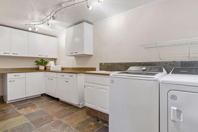 17809 W 62nd Street, Eden Prairie, MN 55346