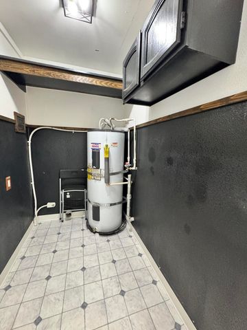 2533 Applegate Avenue, Klamath Falls, OR 97601