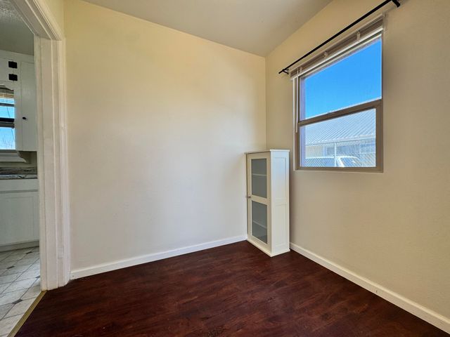 2533 Applegate Avenue, Klamath Falls, OR 97601