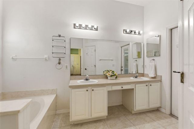 6619 IMPERIAL OAK LANE, Orlando, FL 32819