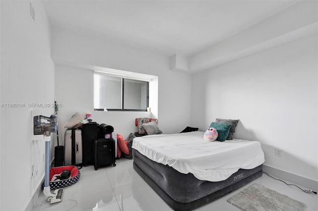 460 NE 28th St 3403, Miami, FL 33137