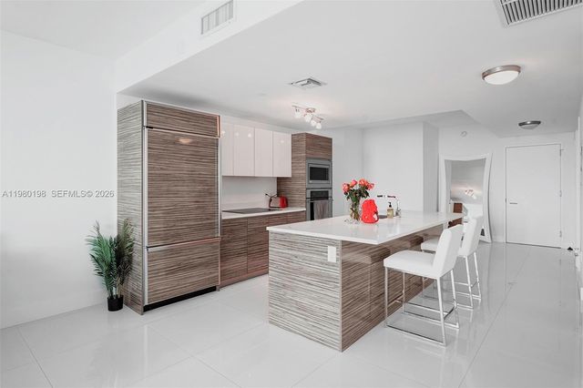 460 NE 28th St 3403, Miami, FL 33137