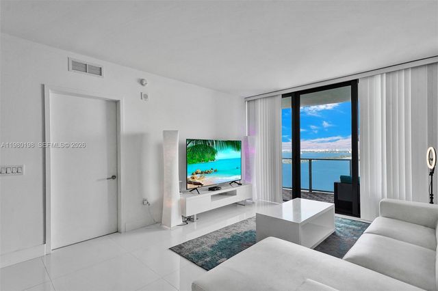 460 NE 28th St 3403, Miami, FL 33137