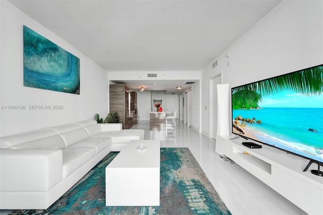 460 NE 28th St 3403, Miami, FL 33137