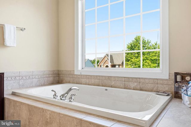 2450 TRANSOM PL, Woodbridge, VA 22191