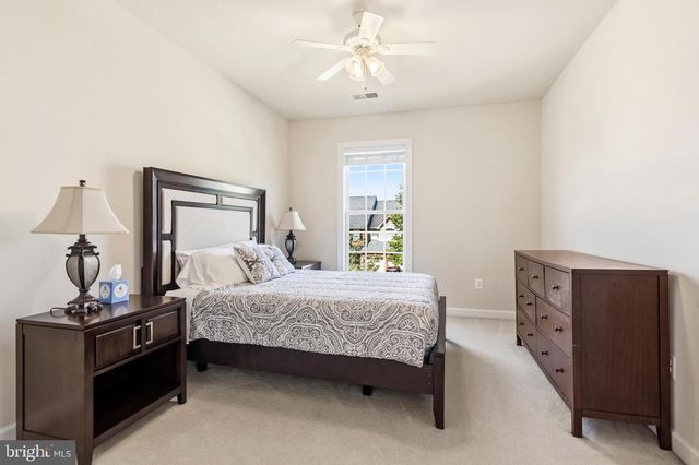 2450 TRANSOM PL, Woodbridge, VA 22191