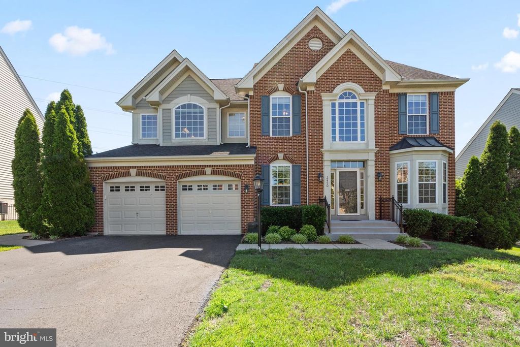 2450 TRANSOM PL, Woodbridge, VA 22191