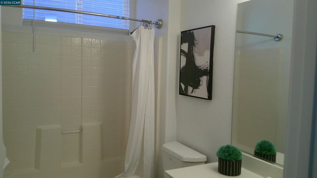 104 Johnson Ln, Martinez, CA 94553