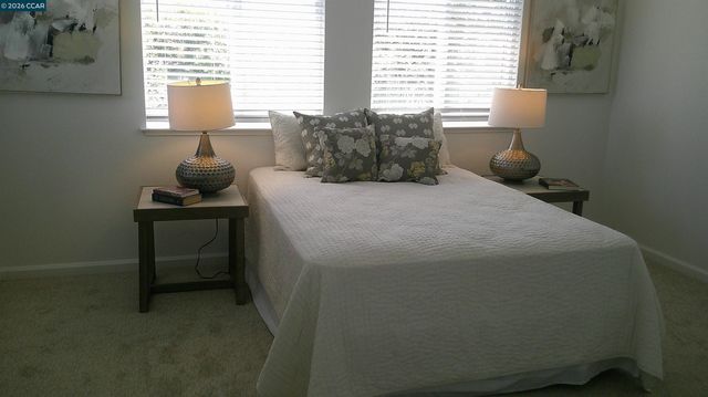 104 Johnson Ln, Martinez, CA 94553