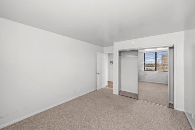 3525 Sage Road 504, Houston, TX 77056