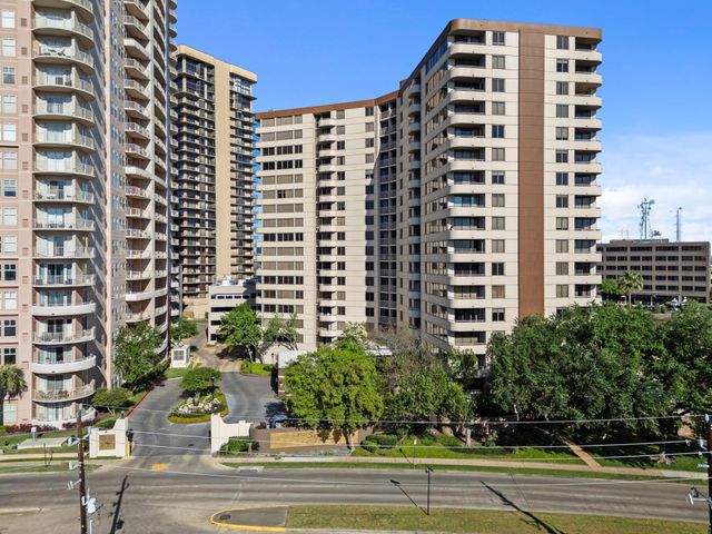 3525 Sage Road 504, Houston, TX 77056