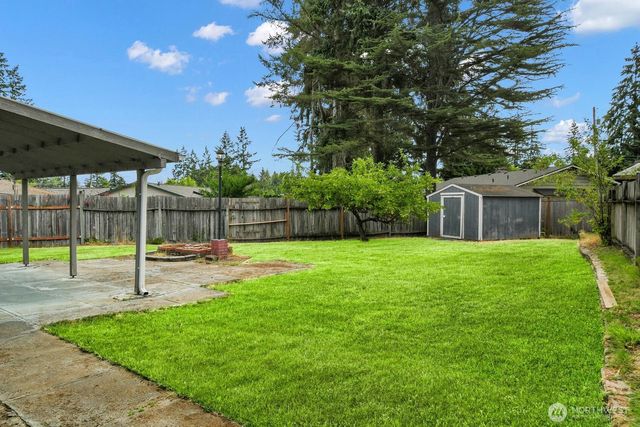 2528 166th Avenue NE, Bellevue, WA 98008