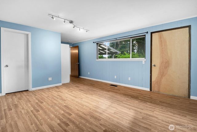 2528 166th Avenue NE, Bellevue, WA 98008