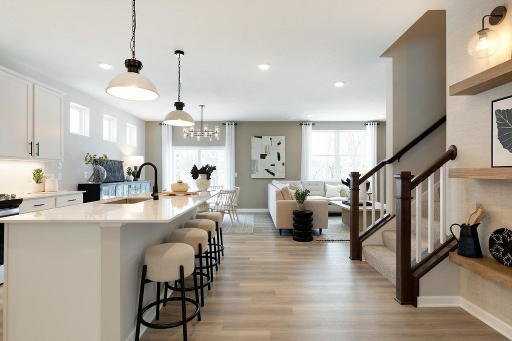 12732 Farnham Lane, Rogers, MN 55374