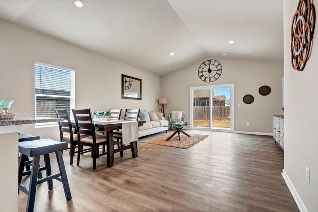 1798 W Redbud Lane, Goddard, KS 67052