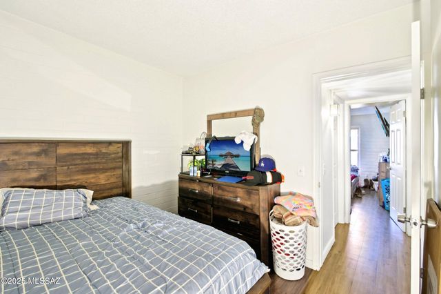 914 W Wedwick Street, Tucson, AZ 85706