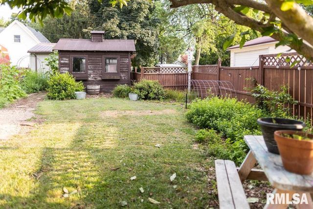 306 W FREMONT Street, Elmwood, IL 61529