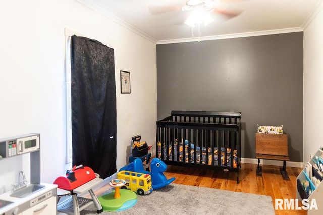 306 W FREMONT Street, Elmwood, IL 61529