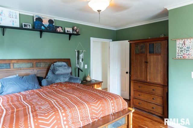 306 W FREMONT Street, Elmwood, IL 61529