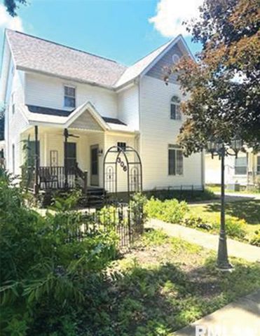 306 W FREMONT Street, Elmwood, IL 61529
