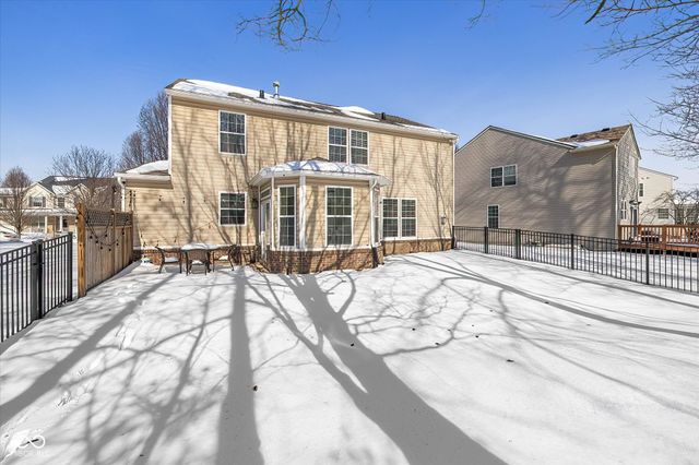11267 Catalina Drive, Fishers, IN 46038