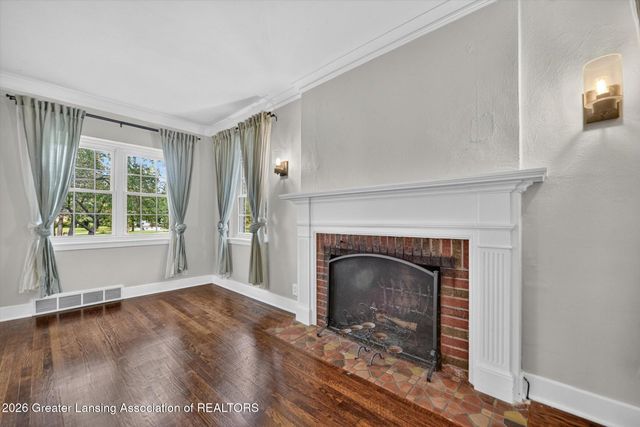 1609 W Lenawee Street, Lansing, MI 48915