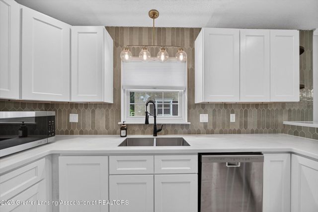 1609 W Lenawee Street, Lansing, MI 48915