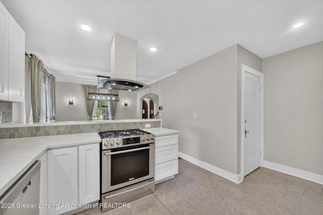 1609 W Lenawee Street, Lansing, MI 48915